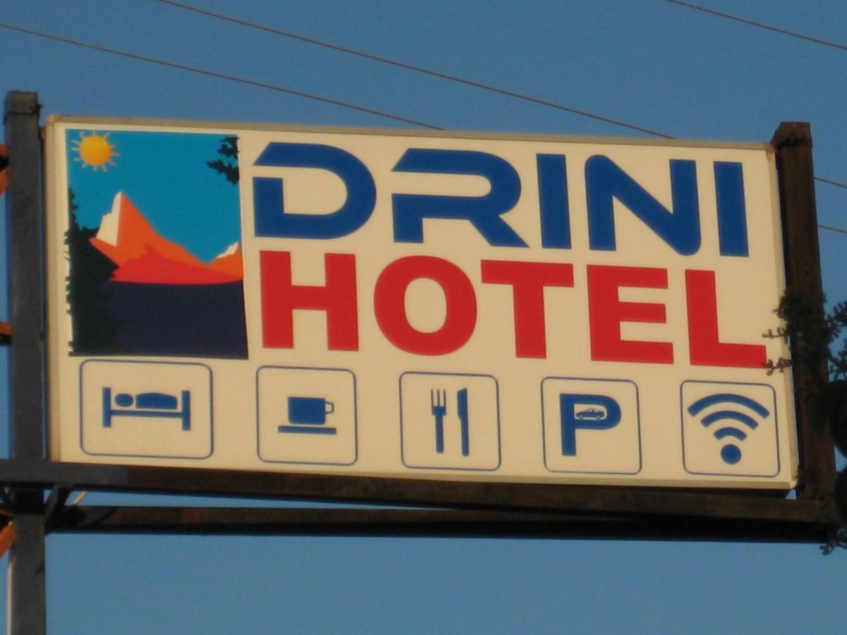 Drini Hotel Rrashbull Buitenkant foto